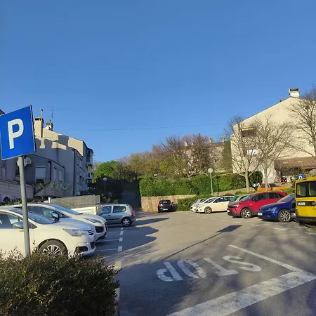 Vesna 2 Persons Njivice