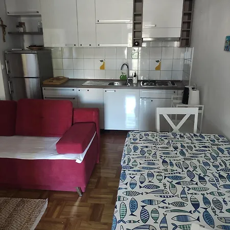 Vesna 2 Persons Apartment