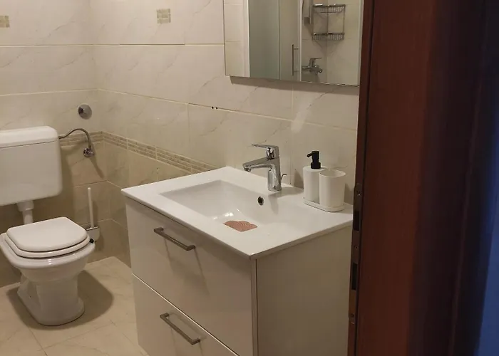 Vesna 2 Persons نجيفيش