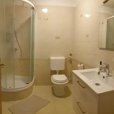 Vesna 2 Persons * Njivice