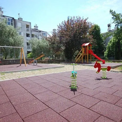 Vesna 2 Persons * Njivice