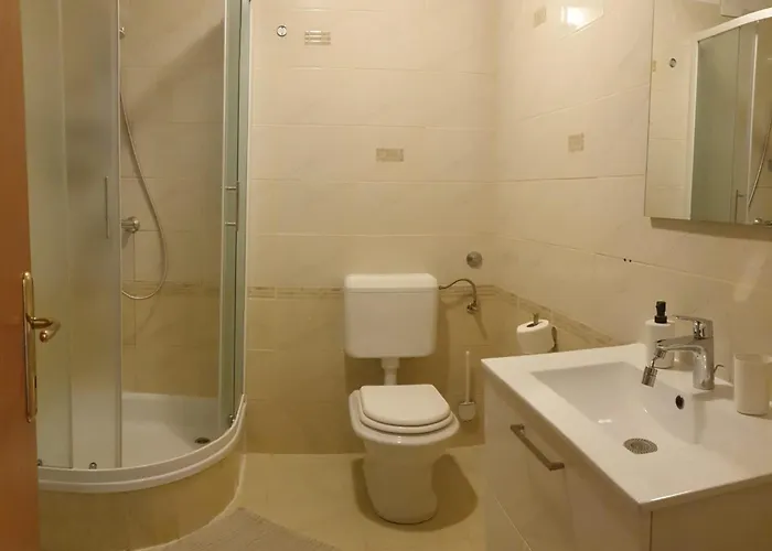 Vesna 2 Persons * Njivice